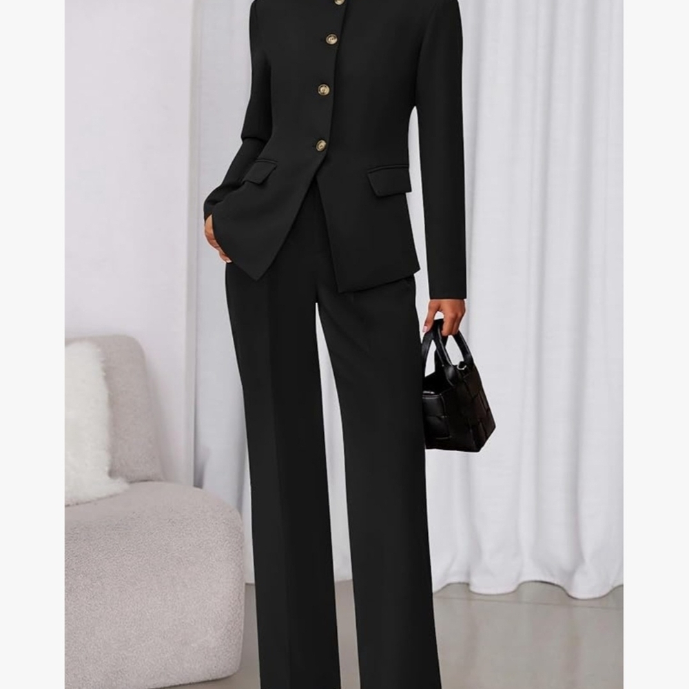 Elegant Women's Black Pantsuit
